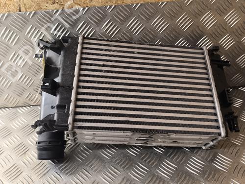 Intercooler RENAULT MEGANE IV Hatchback (B9A/M/N_) 1.3 TCe 115 (B9N9) | BP29193005M30 - Image 2