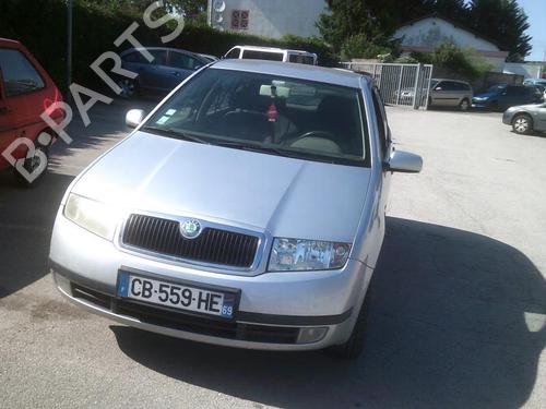 Farolim esquerdo SKODA FABIA I Combi (6Y5) 1.9 TDI | BP21743908C34 