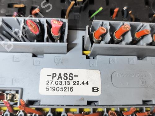 Fuse box IVECO DAILY V Van 35C15 V, 40C15 V, 45C15 V, 50C15 V, 60C15 V,65C15 V | BP29527544E1 