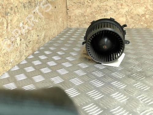 Used Heater blower motor Heater blower motor PEUGEOT BOXER Van 2.0 BlueHDi 130 (130 hp) 21736928 21736928