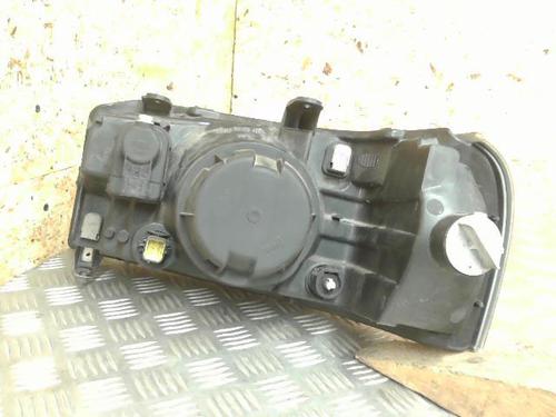 Right headlight LAND ROVER FREELANDER I (L314) 2.0 Td4 4x4 | BP21749384C29 
