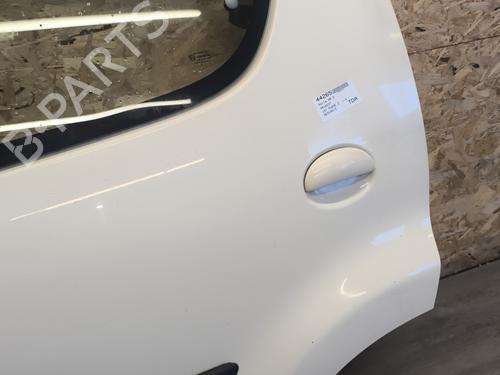 Left rear door PEUGEOT 107 (PM_, PN_) 1.4 HDi | BP21747649C4