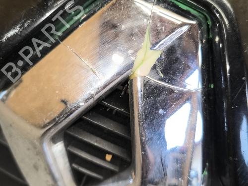 Grille RENAULT CLIO IV (BH_) 1.5 dCi 75 | BP27266742C40 