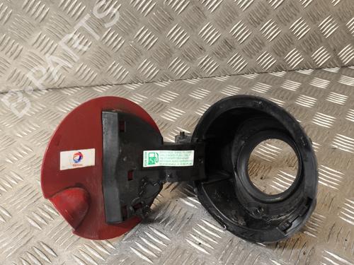 Used Fuel flap Fuel flap CITROËN C3 II (SC_) 1.0 VTi 68 (68 hp) 22015868 22015868