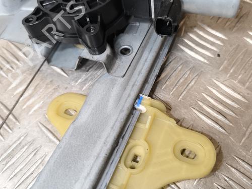 Used Front left window mechanism Front left window mechanism RENAULT ZOE (BFM_) ZOE (92 hp) 29082915 29082915