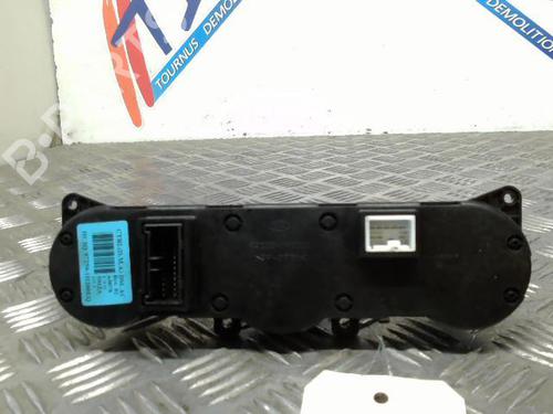 Used Climate control Climate control KIA CEE'D Hatchback (ED) 1.6 CRDi 90 (90 hp) 21734595 21734595
