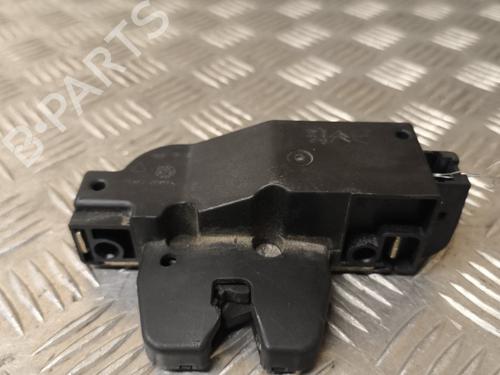 Used Tailgate lock PEUGEOT 307 (3A/C) 1.6 HDi (90 hp) 21737072
