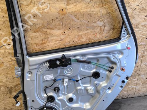 Right rear door HYUNDAI i30 (FD) 1.6 CRDi | BP21740424C5 