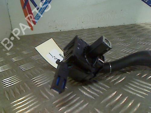 Used Steering column stalk AUDI A3 (8P1) 1.6 (102 hp) 21739331