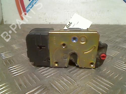 Used Rear right lock PEUGEOT 206 Hatchback (2A/C) 1.1 i (60 hp) 21745979