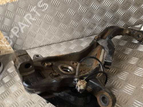 Left front steering knuckle NISSAN NAVARA NP300 (D40) 2.5 dCi 4WD (D40TT, D40T, D40M, D40BB) | BP21748756M25 