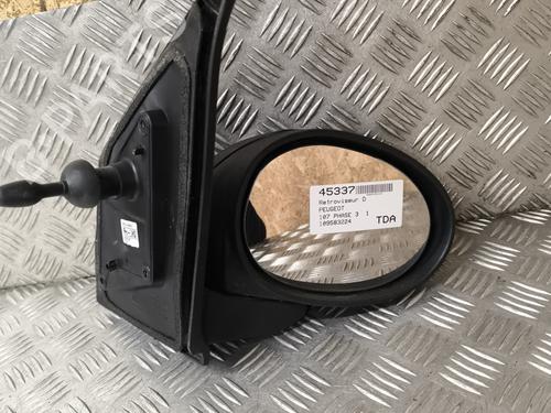 Used Right mirror PEUGEOT 107 (PM_, PN_) 1.0 (68 hp) 27618068