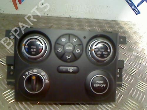 Used Climate control SUZUKI GRAND VITARA II (JT, TE, TD) 1.9 DDiS All-wheel Drive (JT419, TD44, JB419WD, JB419XD,... (129 hp) 21739985