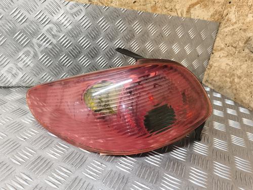 Used Left taillight PEUGEOT 206 Hatchback (2A/C) 2.0 HDI 90 (90 hp) 30112766