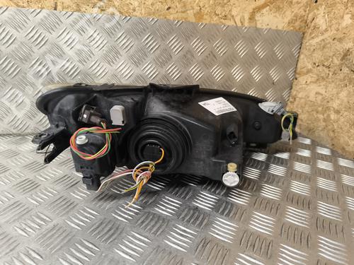 Scheinwerfer links PEUGEOT 206 Hatchback (2A/C) 2.0 HDI 90 | BP30751018C28