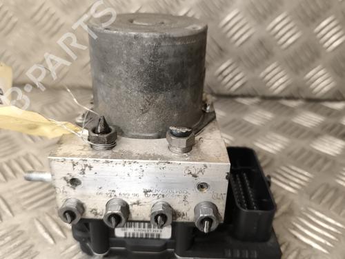 Used ABS pump PEUGEOT 308 I (4A_, 4C_) 1.6 HDi (114 hp) 23772709