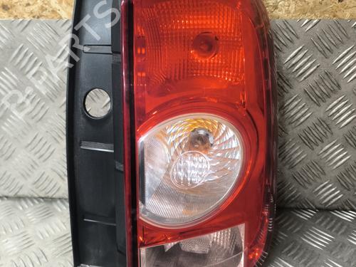 Used Right taillight DACIA DUSTER (HS_) 1.5 dCi 4x4 (HSMC, HSMD) (110 hp) 27618030