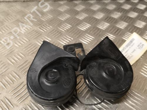 Used Horn RENAULT MEGANE III Grandtour (KZ0/1) 1.5 dCi (KZ09, KZ0D, KZ1G, KZ29, KZ14, KZ1W, KZ10, KZ1F,... (110 hp) 21740882