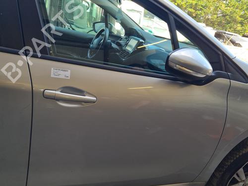 Used Right front door PEUGEOT 208 I (CA_, CC_) 1.6 HDi (92 hp) 27920105