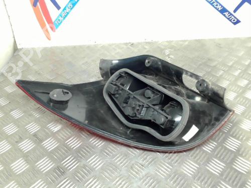 Used Right taillight RENAULT LAGUNA II Grandtour (KG0/1_) 1.6 16V (112 hp) 21743427