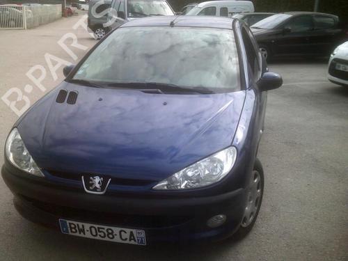 Fuse box PEUGEOT 206 Hatchback (2A/C) 1.4 i | BP21750897E1 