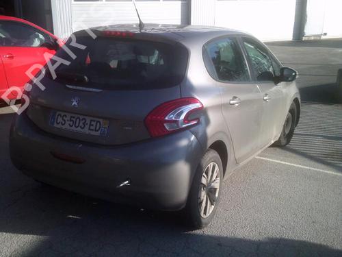 Fuel flap PEUGEOT 208 I (CA_, CC_) 1.6 HDi | BP21743422C131