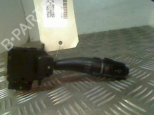 Used Steering column stalk HYUNDAI TERRACAN (HP) 2.9 CRDi 4WD (150 hp) 21747284