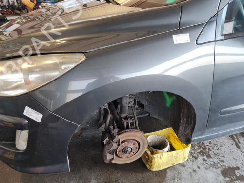Used Left front fenders PEUGEOT 308 I (4A_, 4C_) 1.6 HDi (109 hp) 29618416