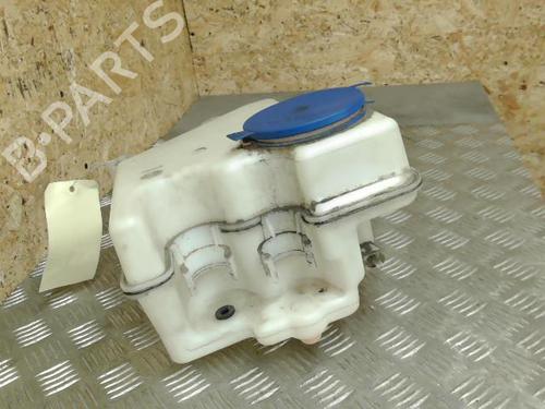 Used Windscreen washer tank MERCEDES-BENZ B-CLASS Sports Tourer (W245) B 200 CDI (245.208) (140 hp) 21742402