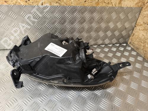 Right headlight NISSAN MICRA III (K12) 1.2 16V | BP26121509C29