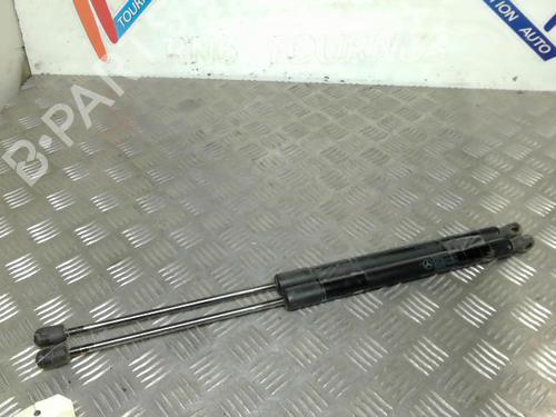 Used Tailgate lift support MERCEDES-BENZ B-CLASS Sports Tourer (W245) B 180 CDI (245.207) (109 hp) 21744565