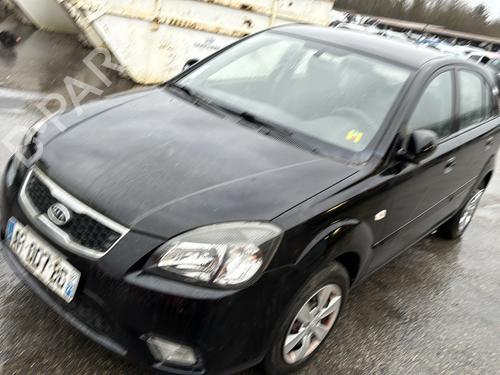 Left front fog light KIA RIO II (JB) 1.4 16V | BP24057207C30 