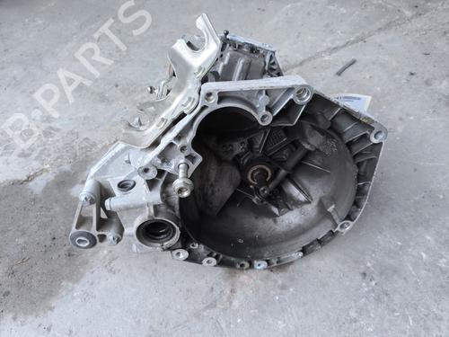 Used Gearbox FIAT PUNTO (199_) 1.2 (199AXZ1A, 199BXZ1A) (69 hp) 31281005