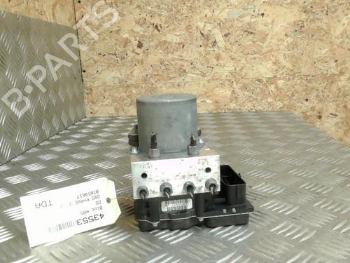 Used ABS pump CITROËN DS5 2.0 BlueHDi 180 (180 hp) 22654328