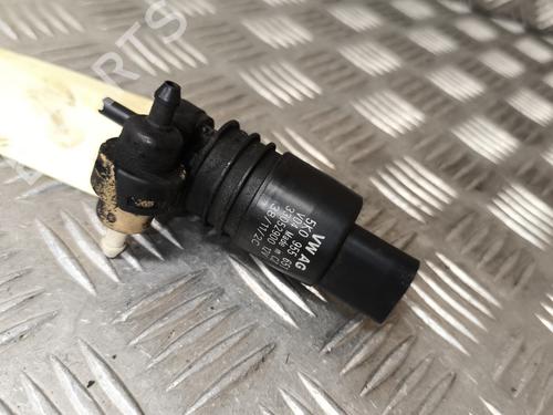 Used Washer pump VW GOLF VI (5K1) 2.0 TDI (110 hp) 27811318
