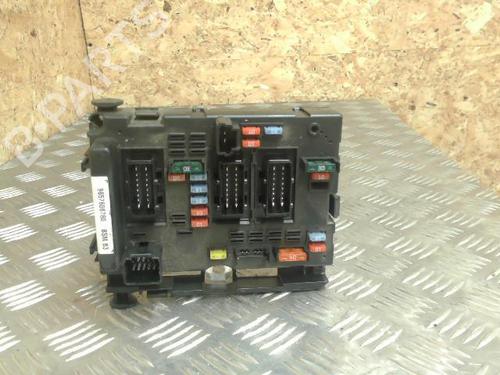 Used Fuse box PEUGEOT 206 Hatchback (2A/C) 1.4 i (75 hp) 21729057