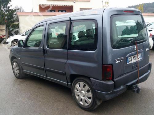 Fuse box CITROËN BERLINGO / BERLINGO FIRST MPV (MF_, GJK_, GFK_) 2.0 HDI 90 (MFRHY) | BP21739995E1 