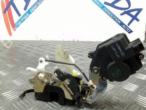 Used Rear left lock HYUNDAI TRAJET (FO) 2.0 CRDi (113 hp) 21731454