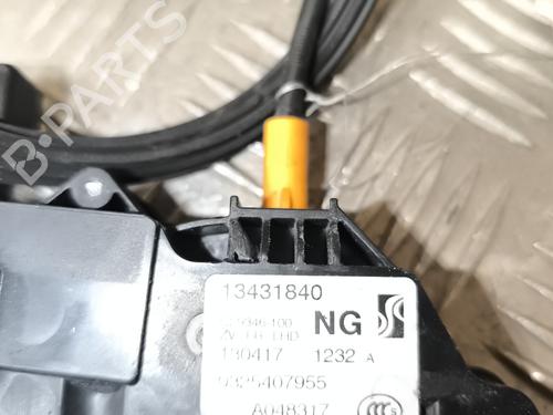 Front right lock OPEL CORSA E (X15) 1.4 Turbo (08, 68) | BP23770563C97 