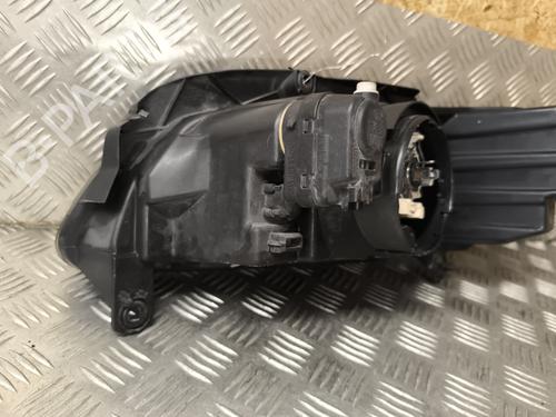 Right headlight PEUGEOT 106 II (1A_, 1C_) 1.1 i | BP26008418C29 