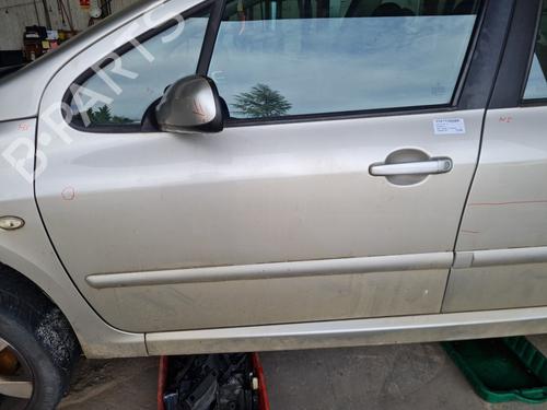 Used Left front door PEUGEOT 307 Break (3E) 1.6 HDi 110 (109 hp) 26301852