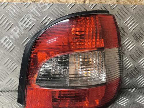 Used Right taillight RENAULT SCÉNIC I MPV (JA0/1_, FA0_) 1.9 dTi (JA0N) (98 hp) 21740763