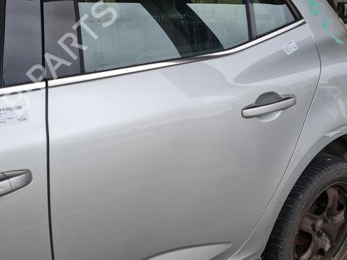 Dør venstre bagtil RENAULT MEGANE IV Hatchback (B9A/M/N_) 1.5 dCi 110 (B9A3) (110 hp) 30091382