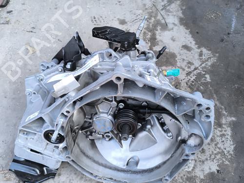 Boîte de vitesses RENAULT CAPTUR II (HF_) TCe 90 (HFM6) (91 hp) 22012145