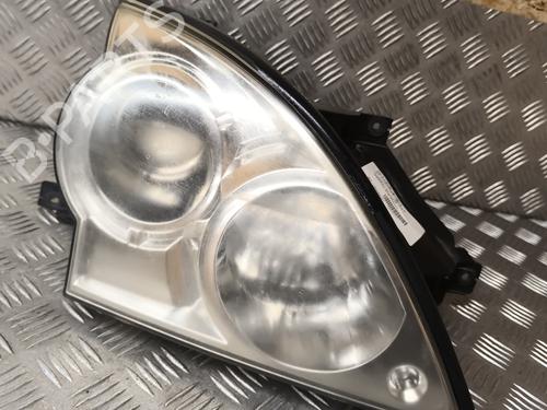 Used Right headlight HYUNDAI TERRACAN (HP) 2.9 CRDi 4WD (163 hp) 25037946