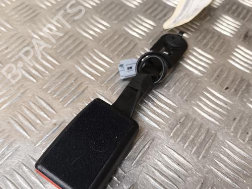 Used Seat buckle PEUGEOT 208 I (CA_, CC_) 1.5 BlueHDI 100 (102 hp) 25303784