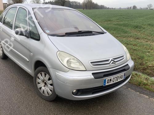 Left headlight CITROËN XSARA PICASSO (N68) 1.8 16V | BP22007195C28 