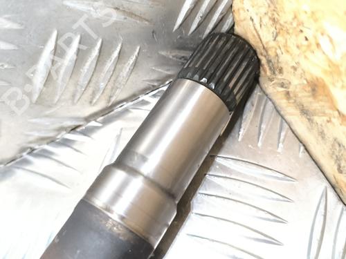 Right front driveshaft PEUGEOT 5008 (0U_, 0E_) 1.6 HDi | BP29193143M39 