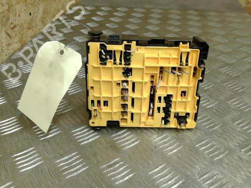 Used Fuse box PEUGEOT 208 I (CA_, CC_) 1.4 HDi (68 hp) 21750399