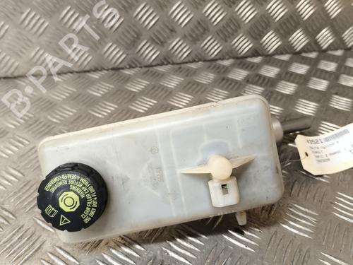 Used Brake master cylinder RENAULT TRAFIC II Van (FL) 2.0 dCi 90 (FL0H) (90 hp) 21747977